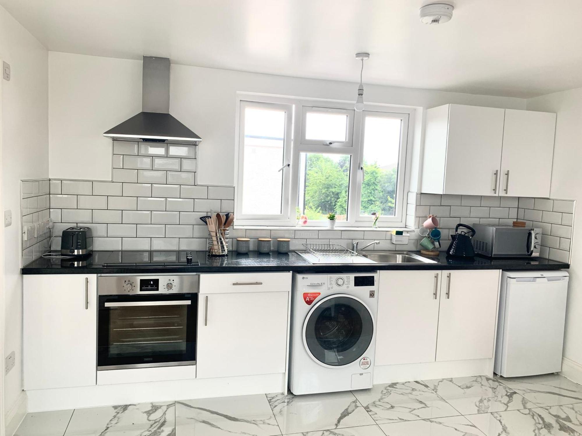 Apartment Bright Loft 30min To London